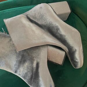 NEW Silver Velvet Heel Boots Size 8 Free People